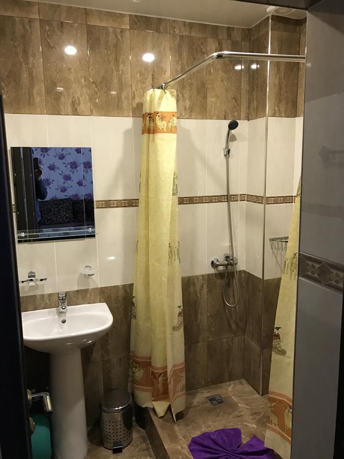פיזונדה Hotel Danelyan מראה חיצוני תמונה